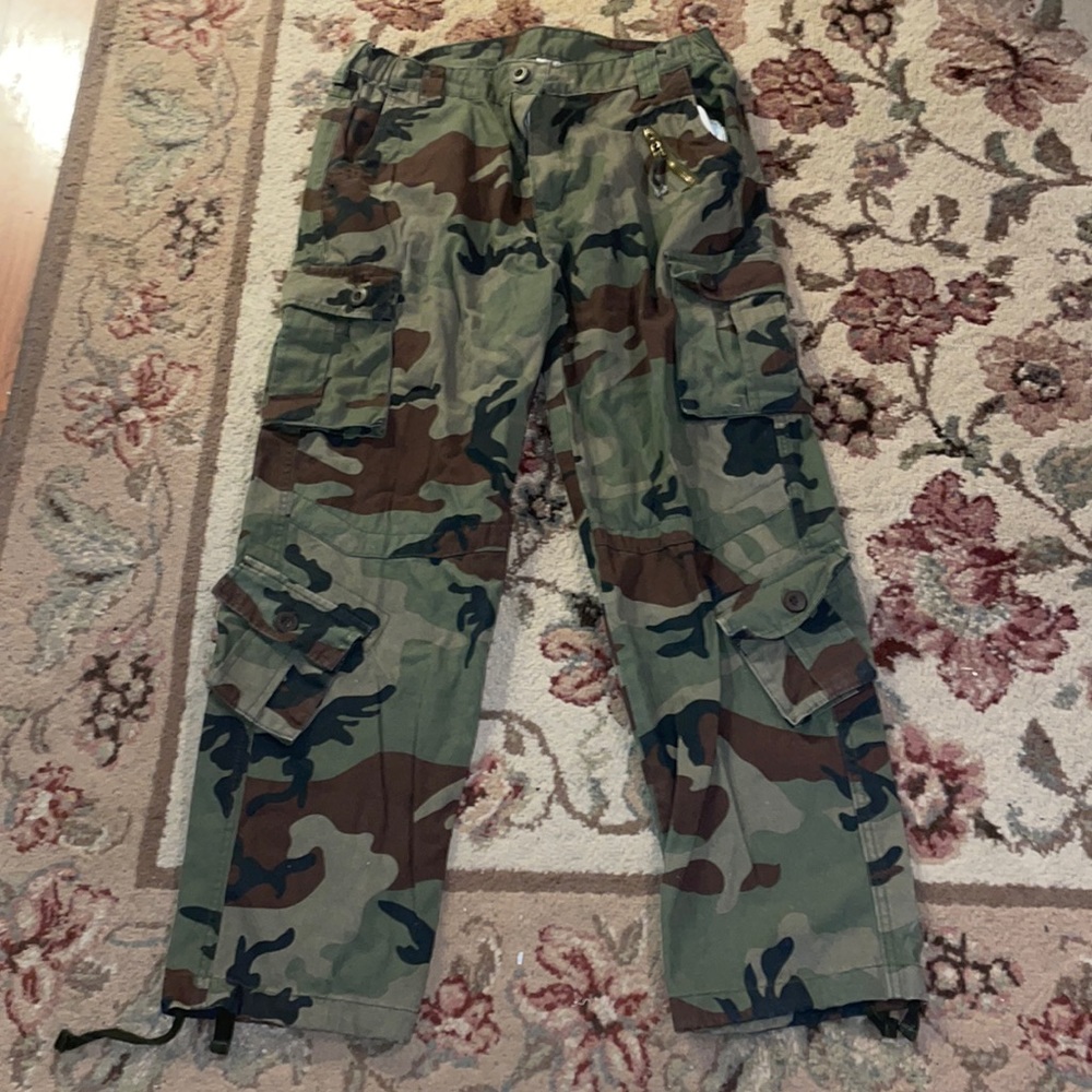 Camo pants